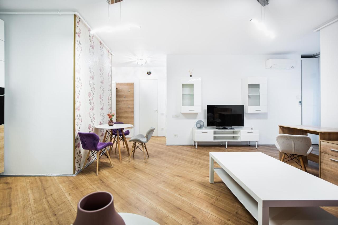Luxury Pipera Apartment Voluntari Bagian luar foto